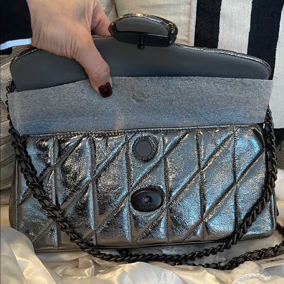NWT Coach Quilted Metallic Tabby 26 - Picture 11 of 12